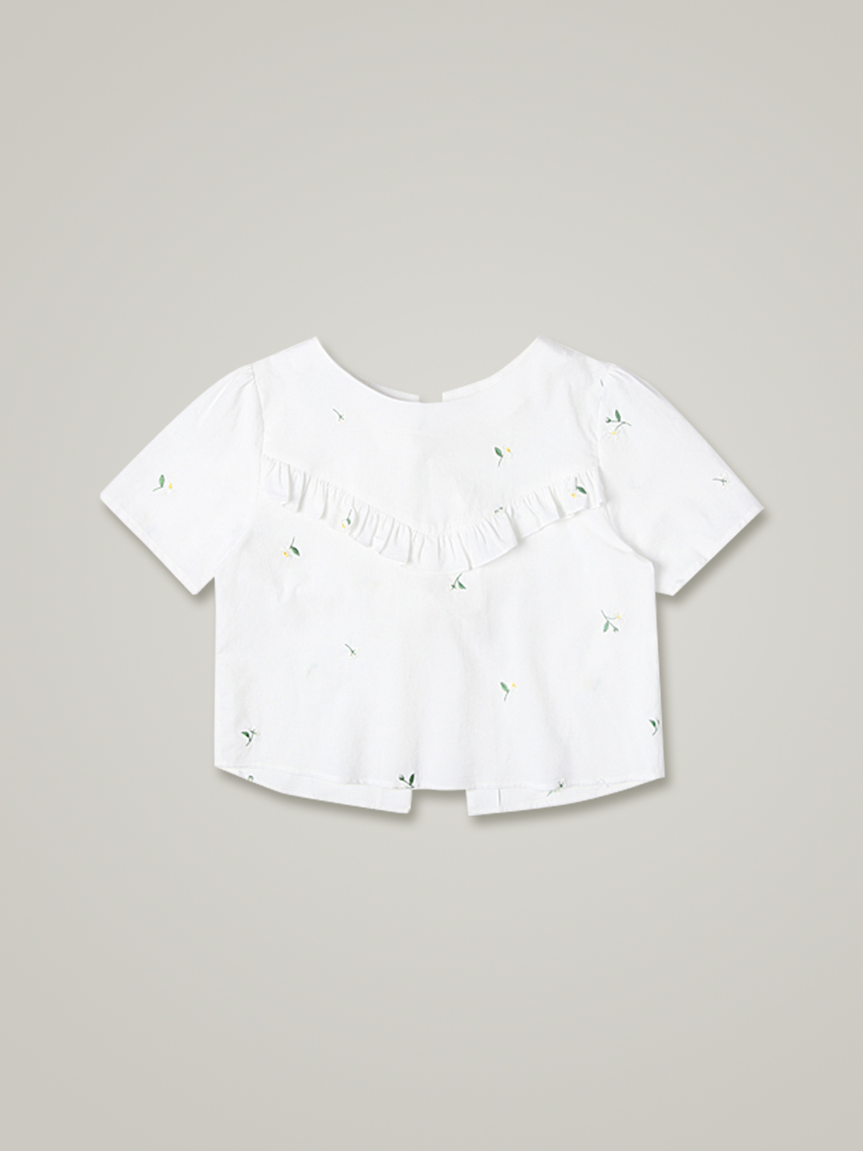 comos&#039;545 Back Open Embroidery Blouse (White)